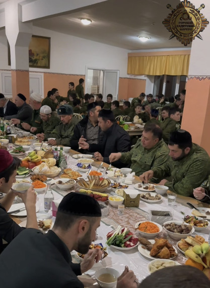 В Горском кадетском корпусе им. А.Д. Цароева состоялся  коллективный ифтар в рамках благотворительной акции «Разговение» с участием руководства корпуса.
